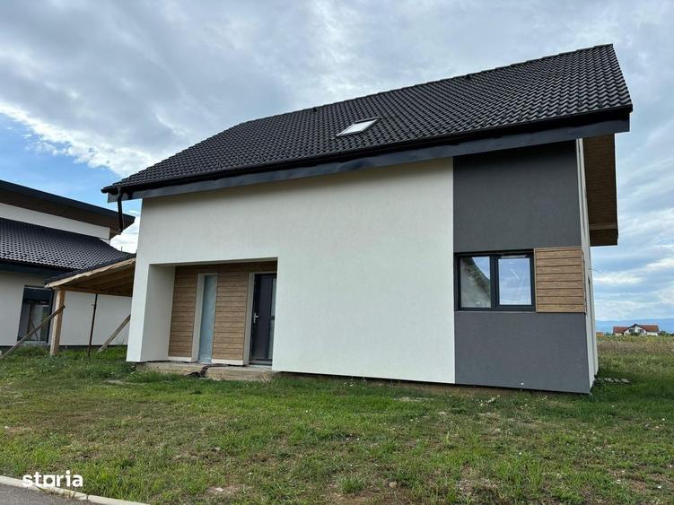 Casa individuala de vanzare in Sura Mica 120 mp utili, teren 500 mp - 2