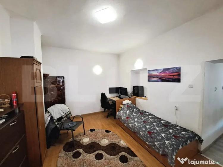Casa spa?ioasa cu livada, teren de 1.690 mp ?i panouri - 4