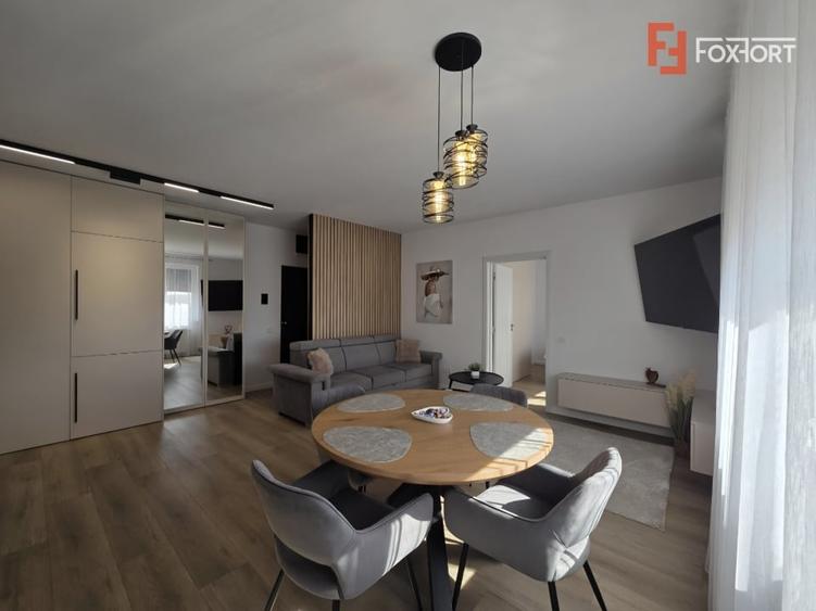 Apartament cu 3 camere decomandat, mobilat în Malul Mureșului