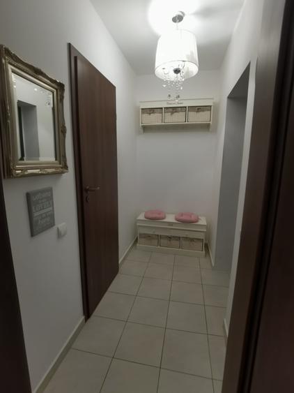 Duplex cu 3 camere cu Canalizare în Vest