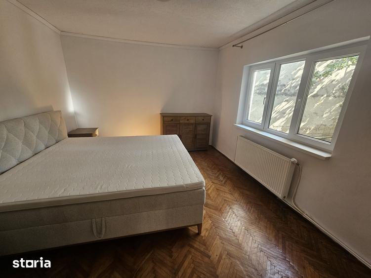 Casă cu 5 camere cu Teren 250 Mp în Gheorgheni