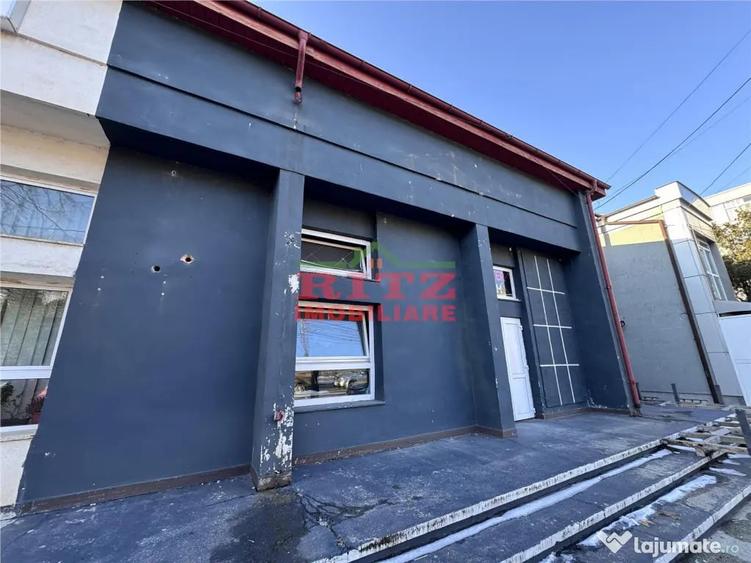 Spațiu comercial, de 161 mp, în Central