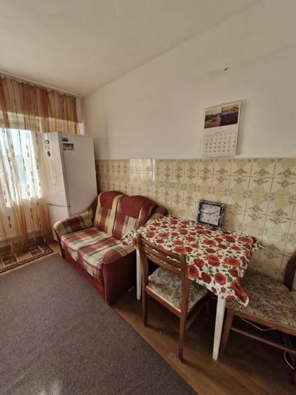 Apartament cu 3 camere decomandat în Eforie Nord