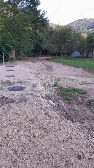 Teren de 1240 mp, în Fața