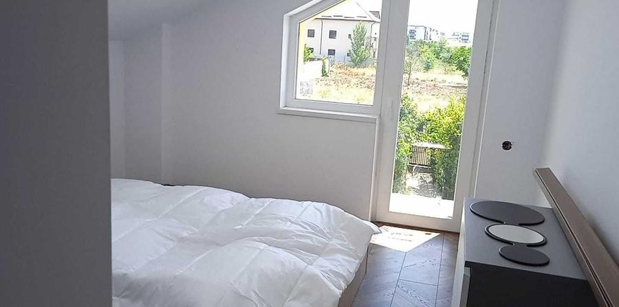 Casă cu 4 camere decomandat cu Teren 800 Mp în Central