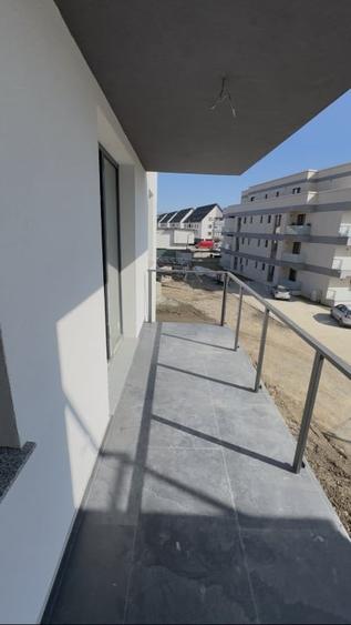 Apartament cu 2 camere semidecomandat în Centura