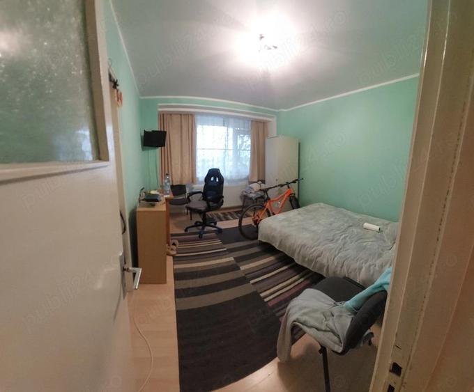 Apartament cu 3 camere decomandat în Faleză