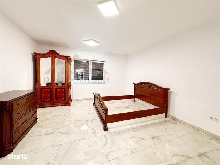 Spațiu comercial, de 85 mp, în Central