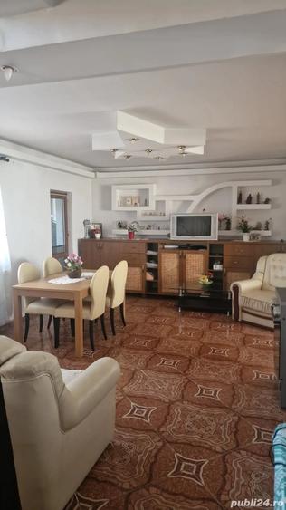Casă cu 5 camere cu Teren 666 Mp în Copăceni