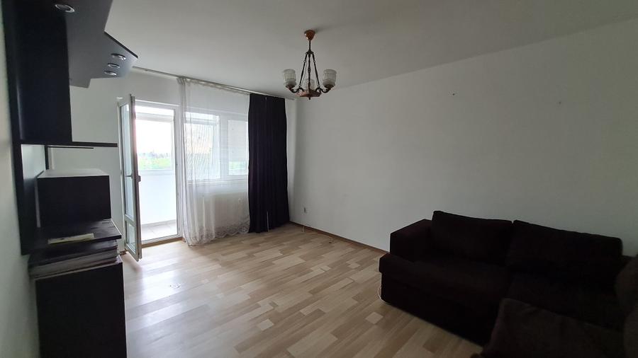 Apartament cu 2 camere decomandat în Sud