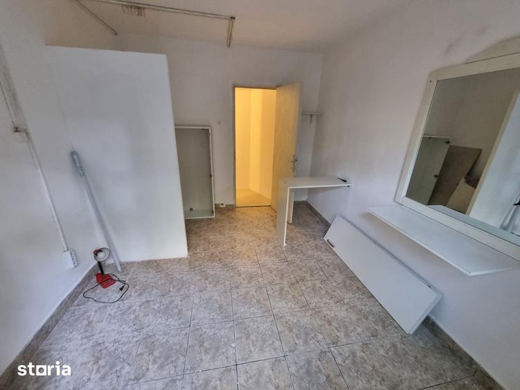 Apartament cu 3 camere în Inel II