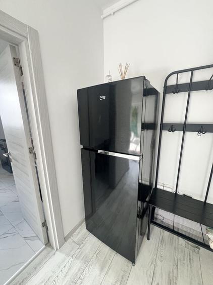 Apartament cu 2 camere decomandat în Berceni