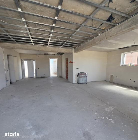 Casă cu 3 camere cu Teren 502 Mp în Sânmartin