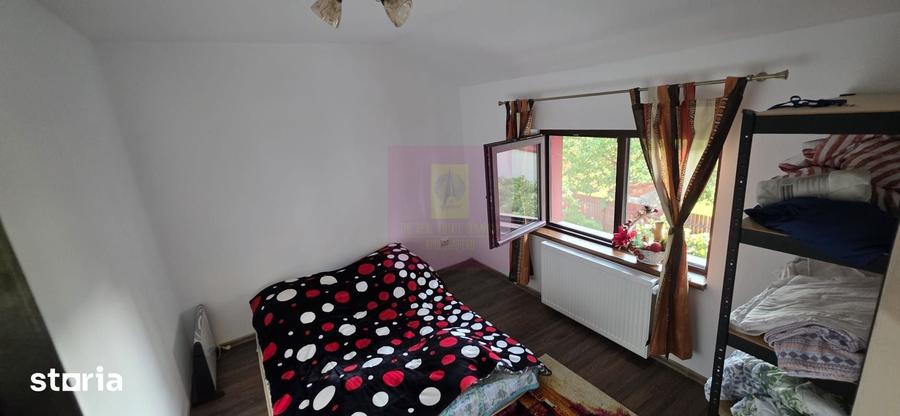 Vila 6 camere de vanzare in Banesti - 15