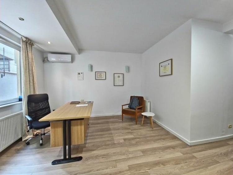 Apartament cu 4 camere în Dorobanți
