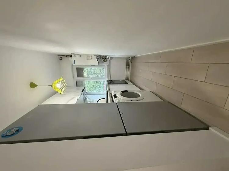 Apartament cu 2 camere nedecomandat în Circumvalațiunii
