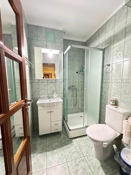 Apartament cu 4 camere decomandat în Mărăști