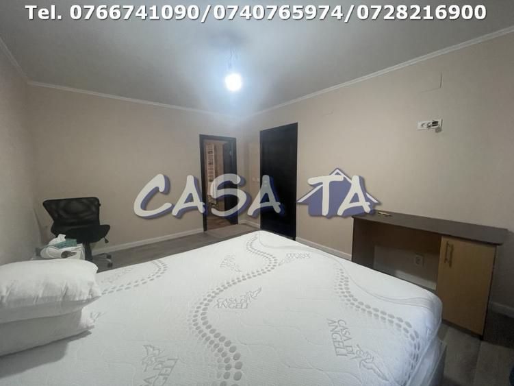 Casă individuală cu 5 camere cu Canalizare în Panduraș