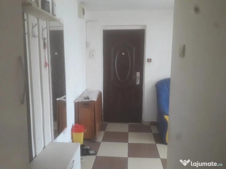 Apartament Cu 2 Camere Semidecomandate Zona Zamca - Suceava (Suceava) - 12