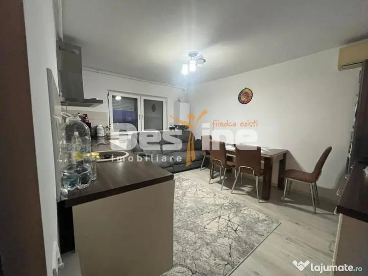 Apartament cu 3 camere decomandat în Inel I