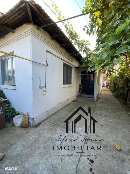 Casă cu 4 camere cu Teren 243 Mp în Brestei