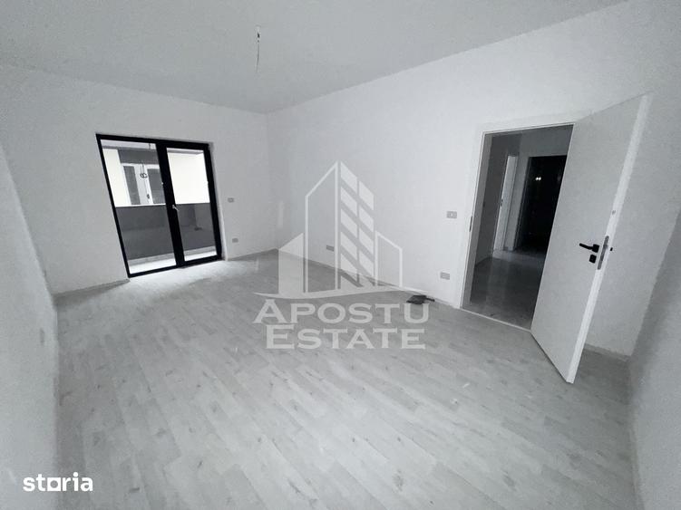 Apartament cu 2 camere decomandat în Ciarda Roșie