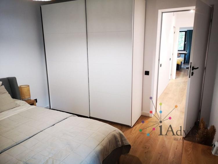 Apartament cu 3 camere decomandat în Ultracentral
