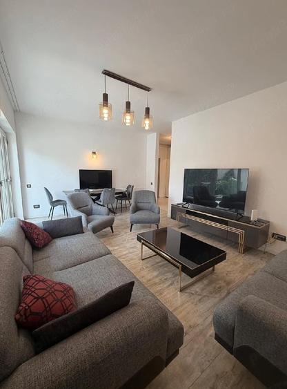 Apartament cu 2 camere decomandat, mobilat în Colentina
