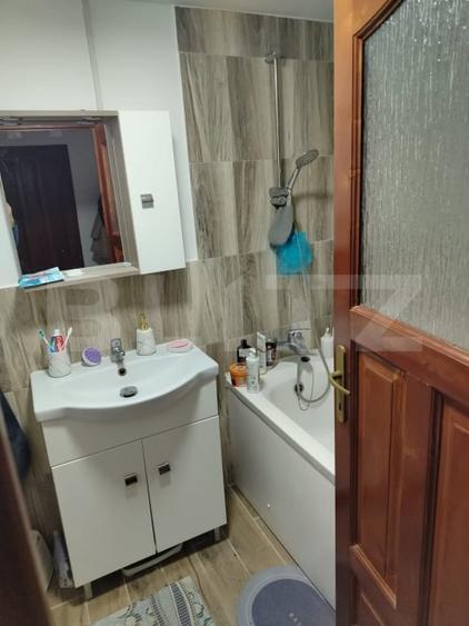 Casă individuală cu 2 camere cu Canalizare în Rediu