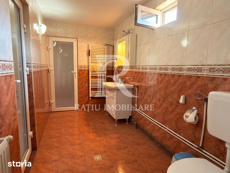 Casă cu 7 camere cu Teren 1500 Mp în Nojorid