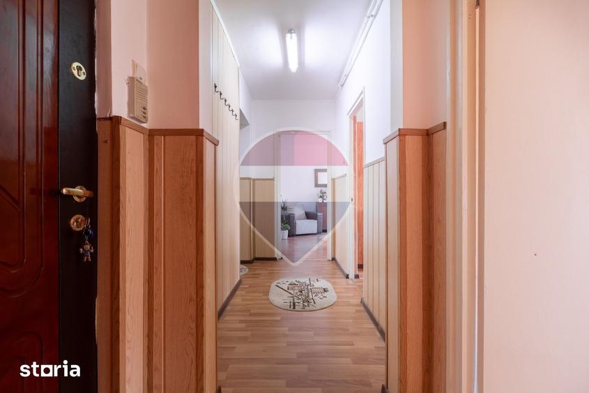 Apartament cu 4 camere etaj 1 Vitrometan Medias - 12