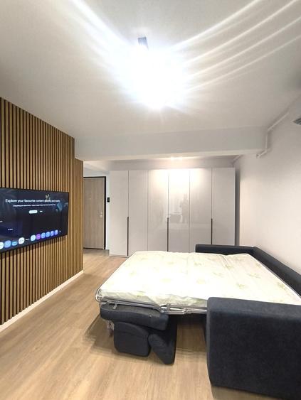 Apartament cu 2 camere semidecomandat în Berceni