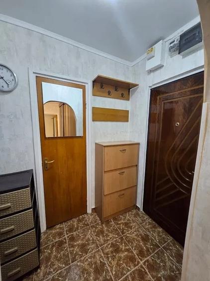 Apartament cu 2 camere decomandat în Giurgiului