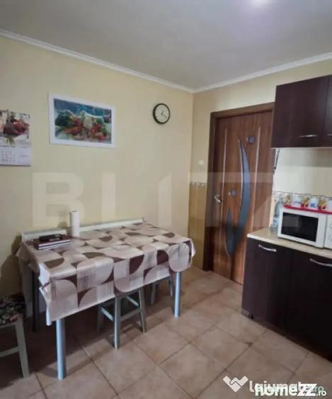 Casă cu 4 camere cu Teren 809 Mp în Central