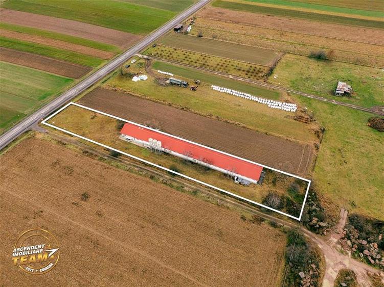 Spațiu industrial, de 794 mp, în Malnaș