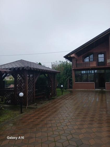 Casă cu 4 camere în Dancu