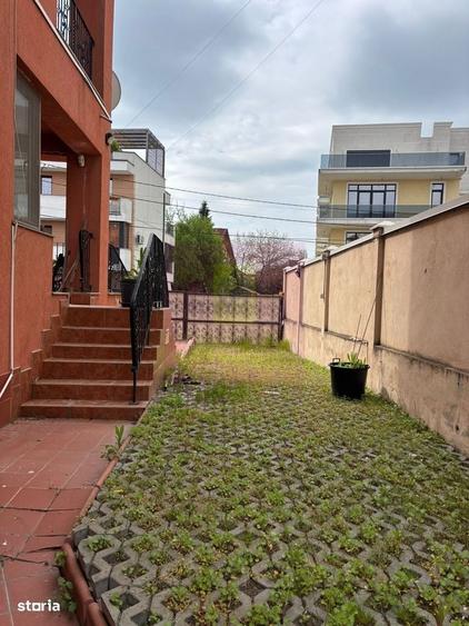Eleganta, spatiu si confort intr-o vila deosebita, in inima Piperei - 8