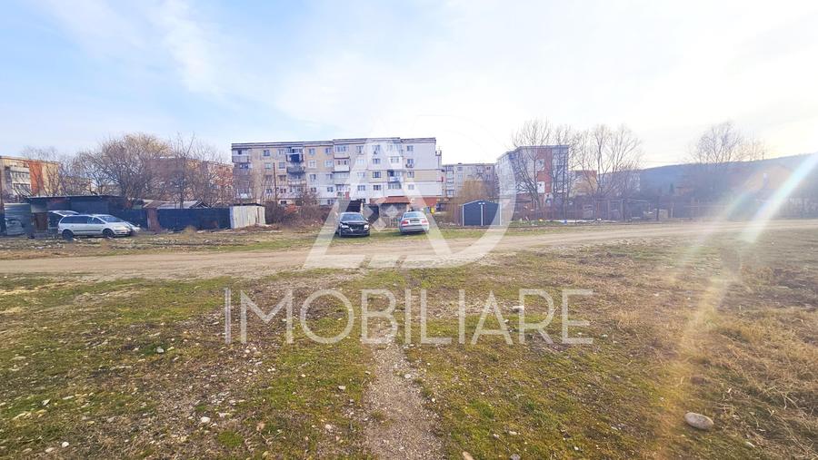 Teren Construcții intravilan de 12000 mp, în Rovinari