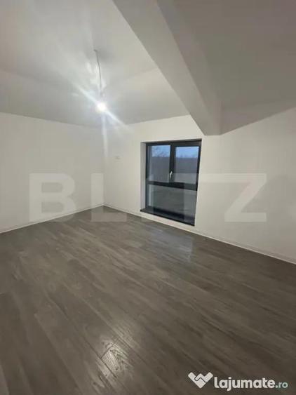 Casă cu 3 camere cu Teren 309 Mp în Central