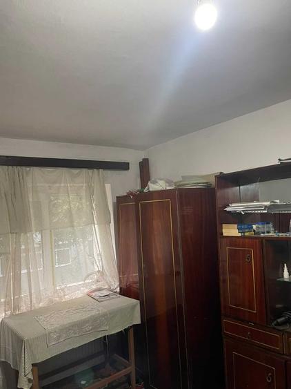 Apartament cu 2 camere decomandat în Exterior Vest