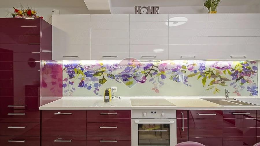Apartament cu 4 camere decomandat în Cioplea