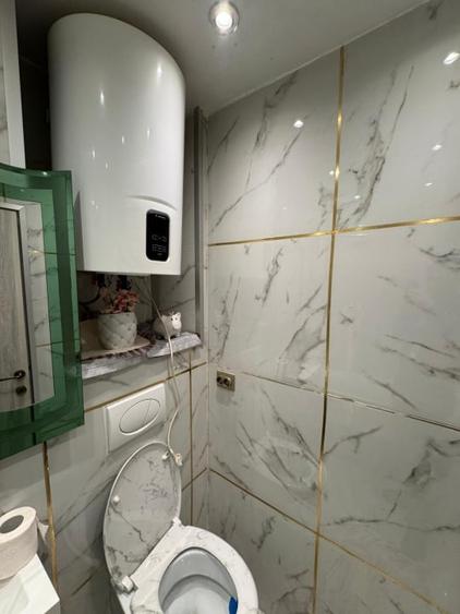Apartament cu 2 camere decomandat, mobilat în Baia Sprie