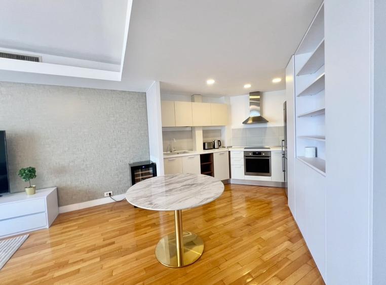 Apartament cu 3 camere decomandat, mobilat în Herăstrău