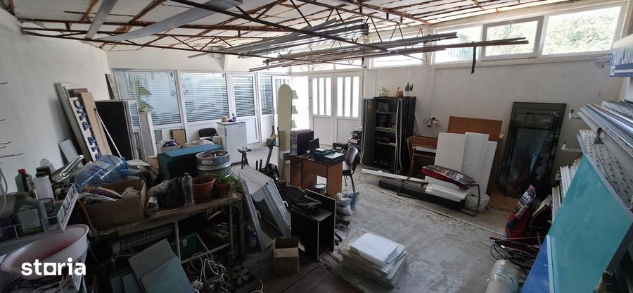 Spațiu comercial, de 200 mp, în Zona Industrială