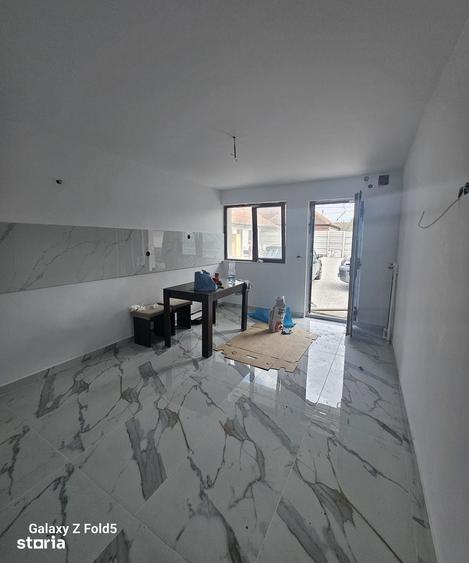 Casă cu 4 camere decomandat cu Teren 152 Mp în Cantemir