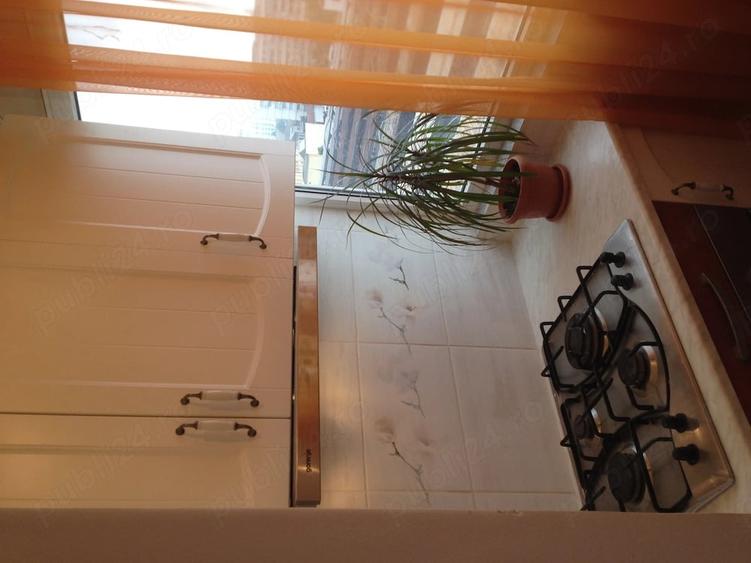Apartament cu 2 camere semidecomandat în Gara de Nord