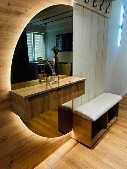 Apartament cu 2 camere semidecomandat, mobilat în Central