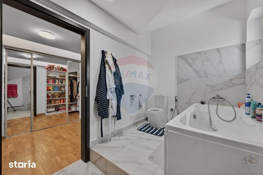 Casă cu 8 camere cu Piscina în Cernica