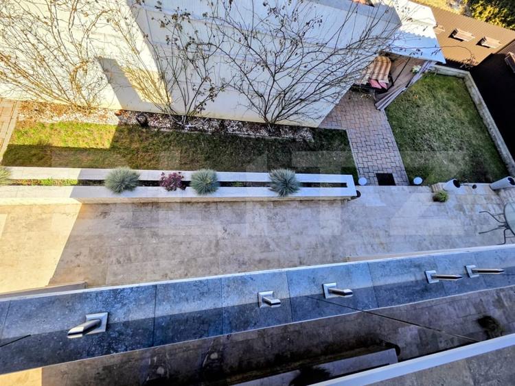 Casă individuală cu 5 camere cu Canalizare în Florești
