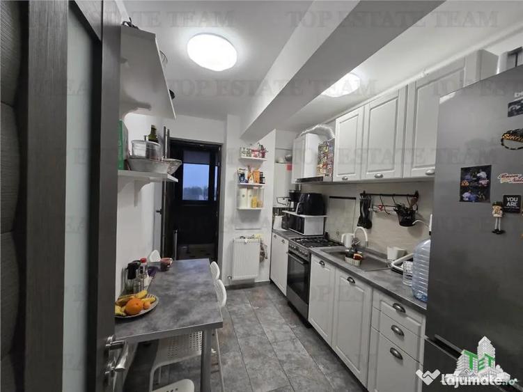 Apartament cu 3 camere decomandat, mobilat în Prelungirea Ghencea